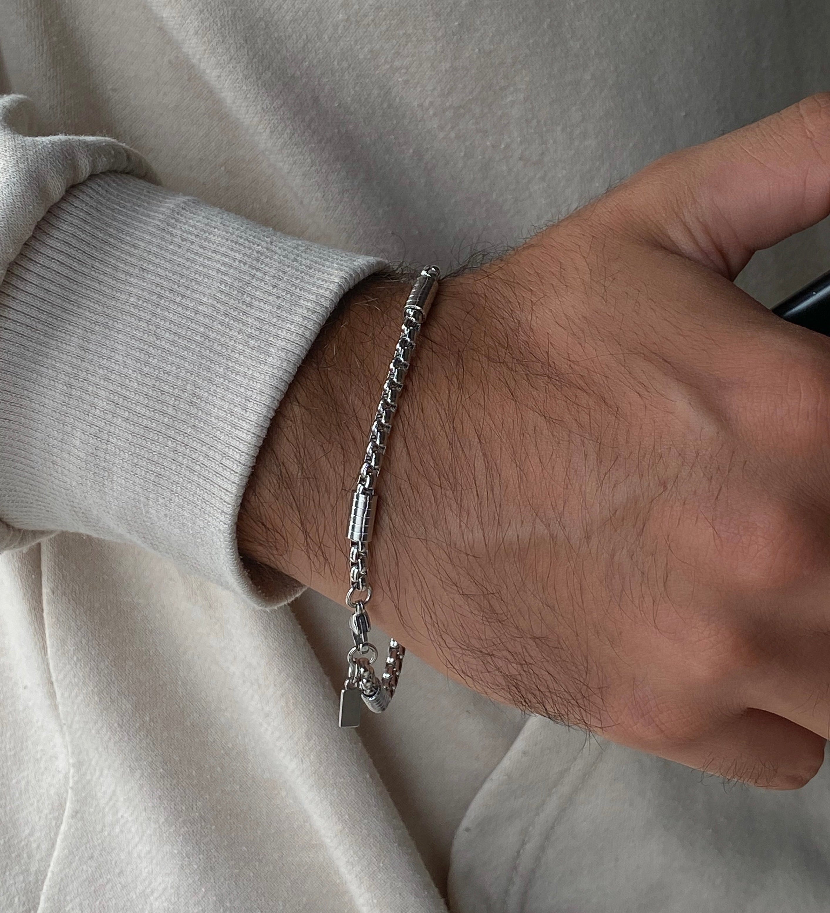 Pulseira Logan