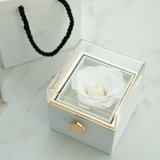 Colar Gravado com Caixa Rosa Eterna