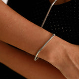 Pulseira Clássica Redonda Elegante