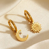 Brincos de Sol e Lua (Banhado a Ouro 18K)