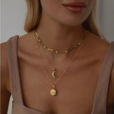 Colar Lua Crescente de Circónia (Banhado a Ouro 18K)