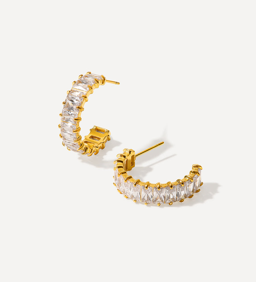 Brincos Cubic Crescent